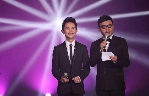 何炅汪涵爆料视频播放下载,热门视频播放下载幕后故事